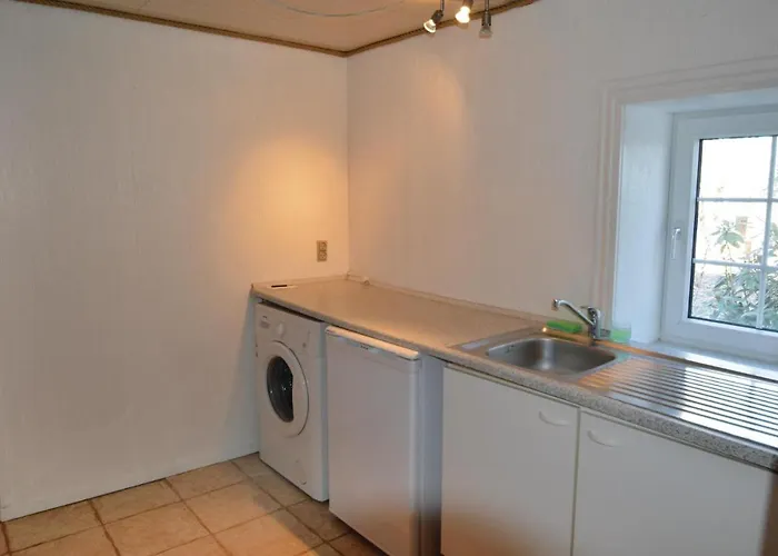 Feriehus Three-bedroom In Hemmet
